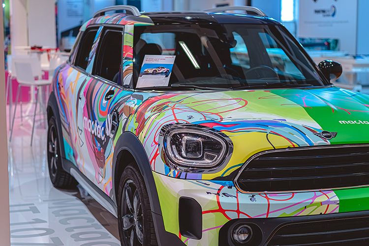 Mactac presenta en FESPA 2022 las novedades para los sectores de automoción y arquitectura