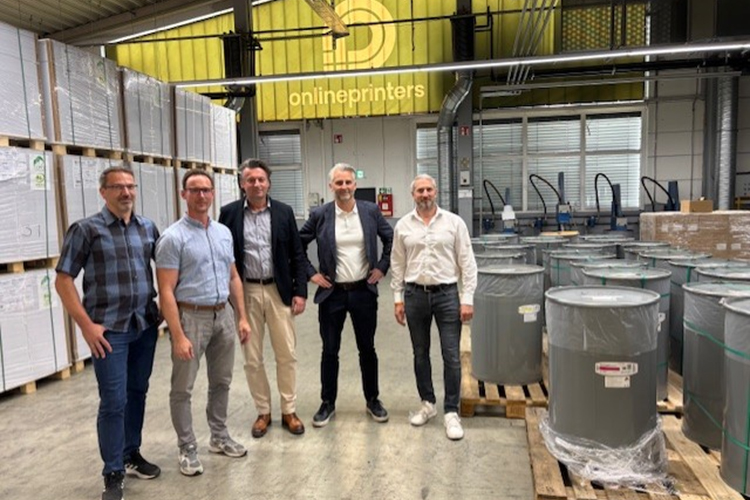 Sun Chemical se asocia con Onlineprinters para optimizar la gama de tintas SunLit ProPace