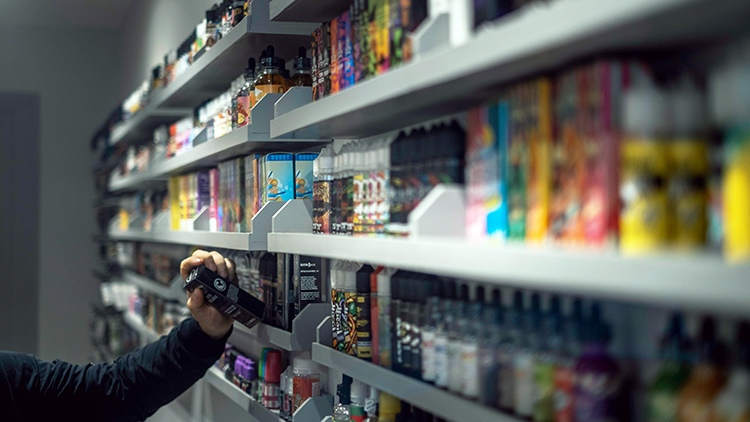 Navegando por la nueva era de las regulaciones de etiquetado: cómo BOBST está ayudando a los convertidores a mantenerse a la vanguardia