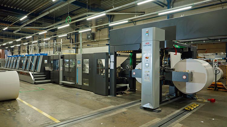 Moderna Printing refuerza su posición en el mercado con la primera configuración de bobina a pliego en continuo en Europa